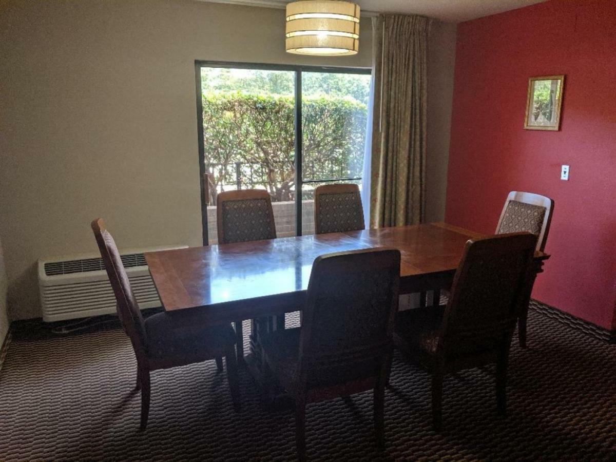 Ramada By Wyndham Raleigh Hotell Eksteriør bilde